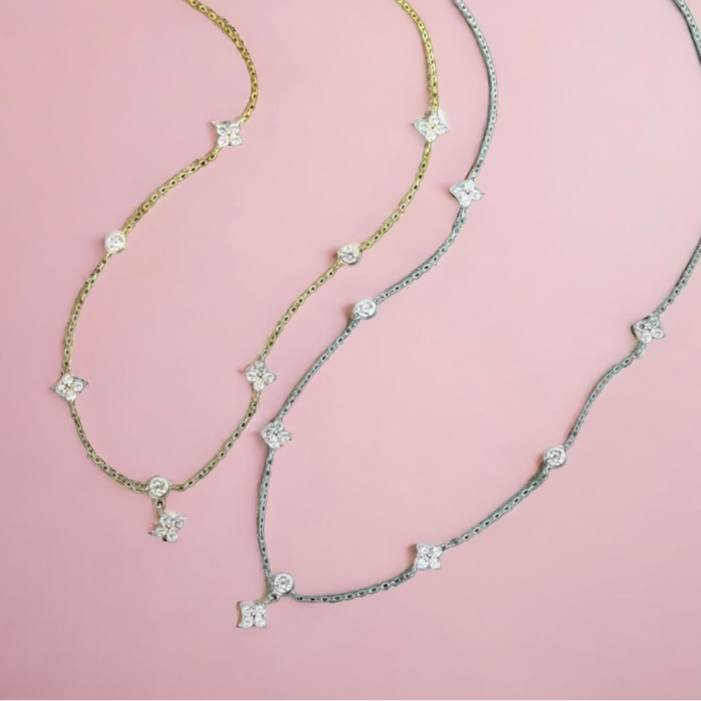 Clover drop and station necklace